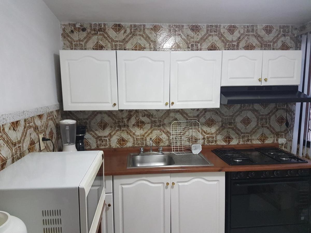 Steinhaus Suites Homero Mexikóváros Kültér fotó